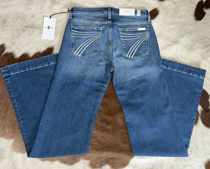 7 For All Mankind Jeans good 28X33.5 Dojo Nolita White Pocket